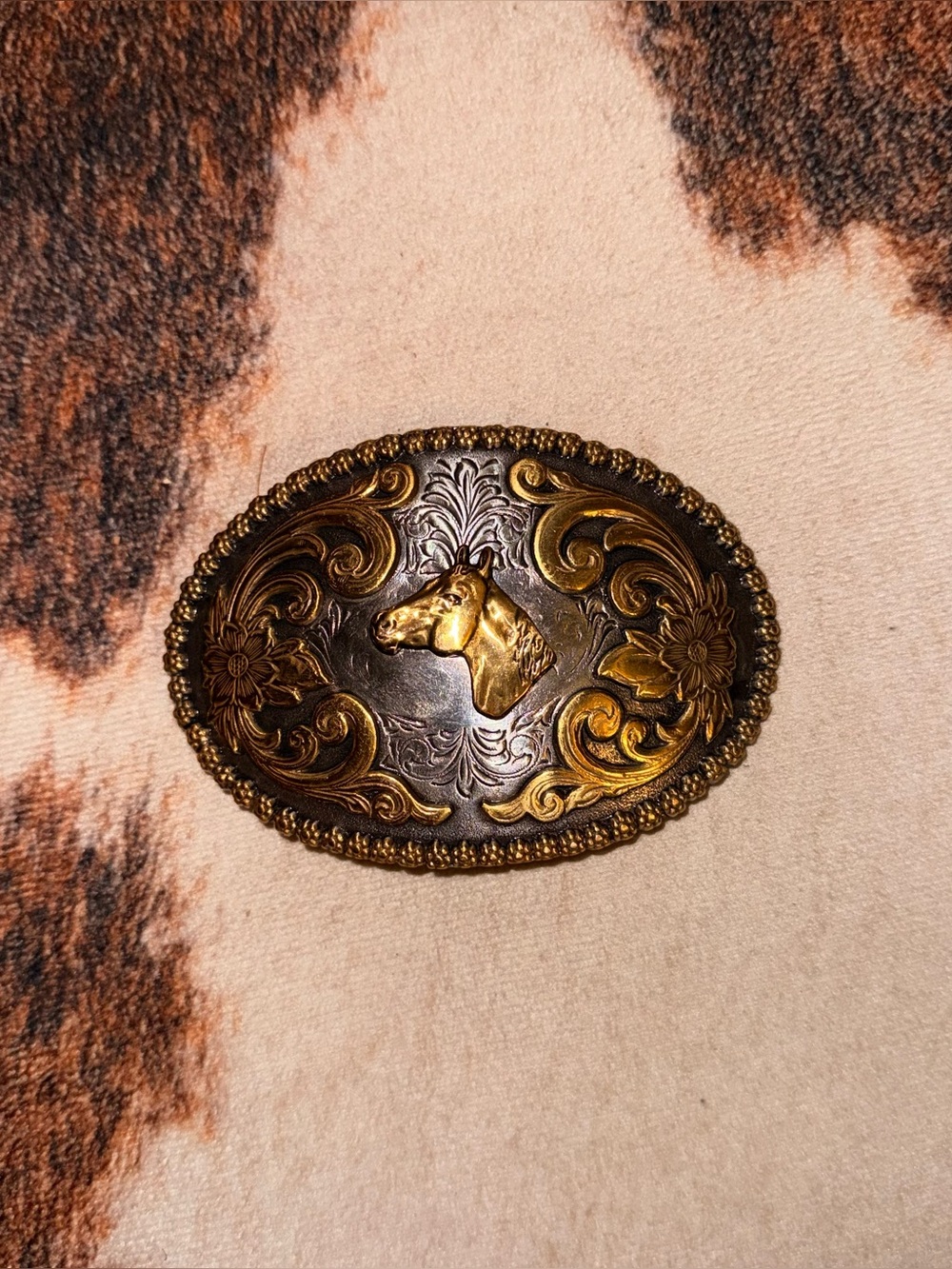 Decorative Horse Cameo Accent in Gold and Antique Silver Belt Buckle